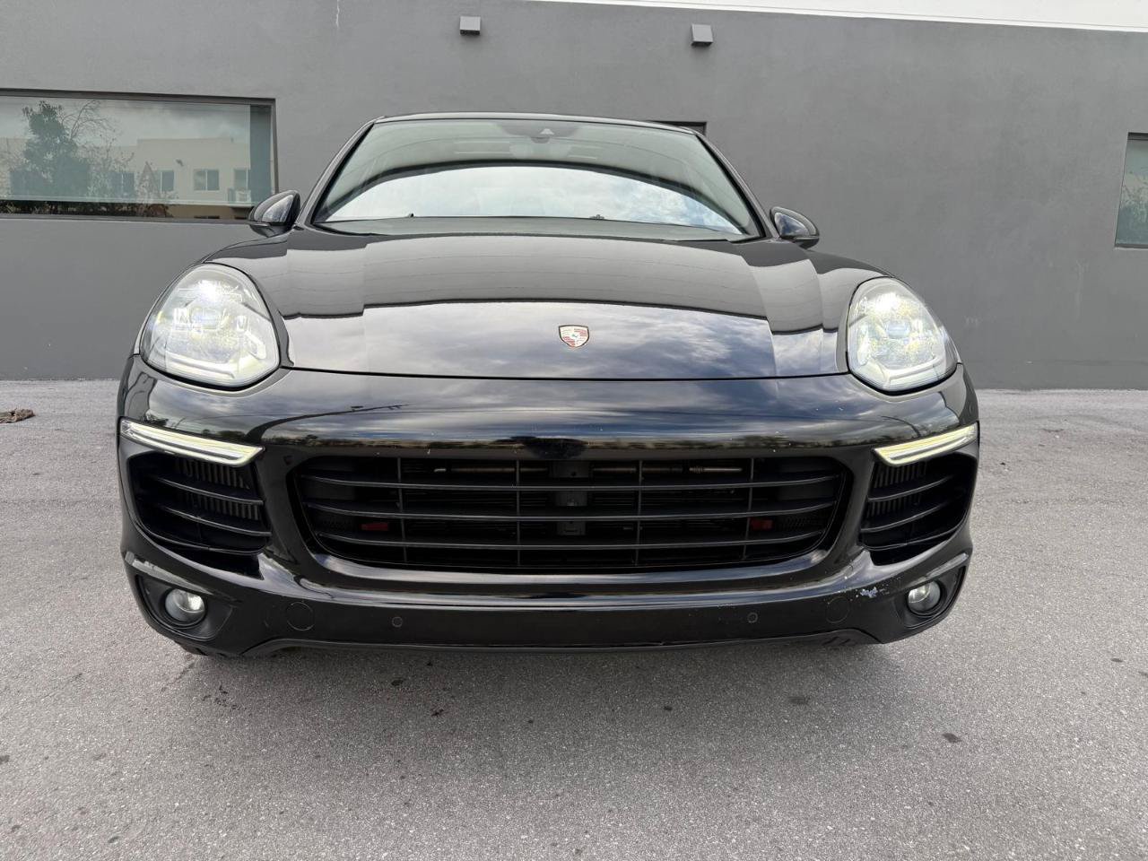 Used 2016 Porsche Cayenne S AWD/4WD image 11