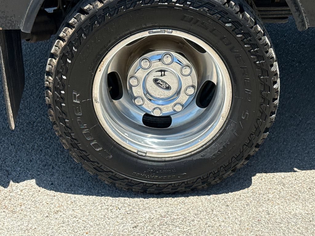 Used 2019 Ford F350 Lariat w/ Lariat Ultimate Package AWD/4WD image 10