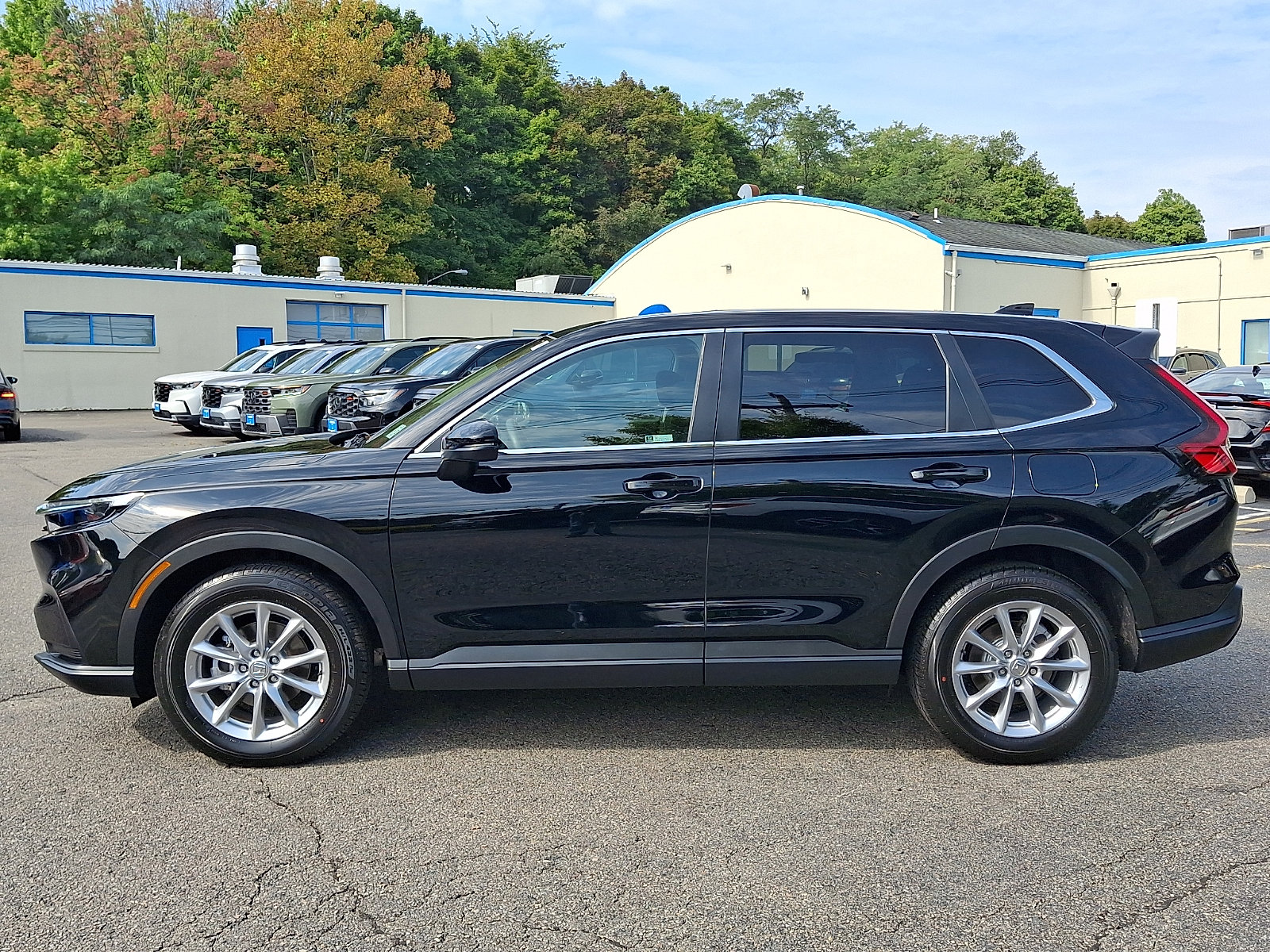 Used 2026 Honda CR-V EX image 7