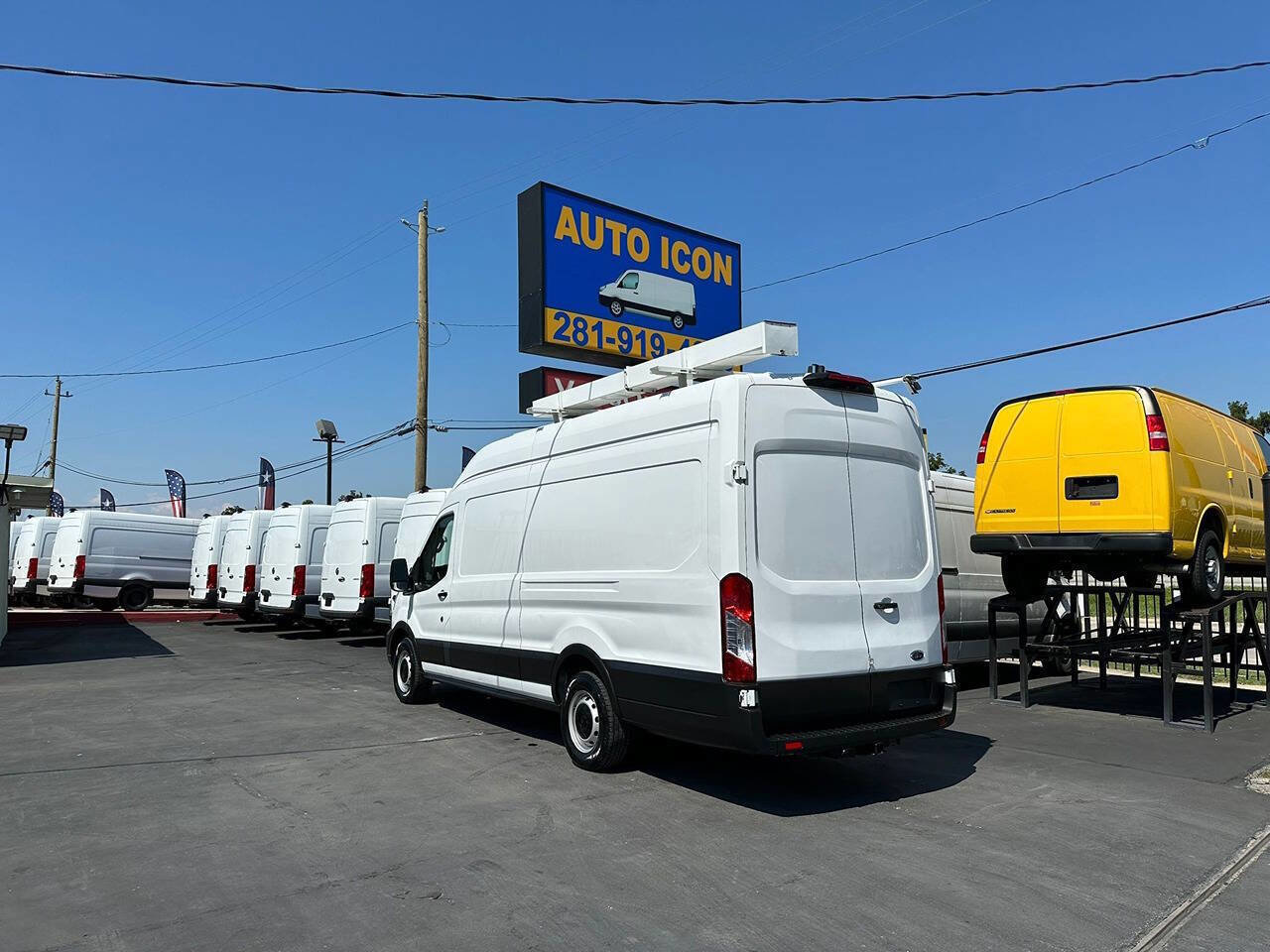 Used 2021 Ford Transit 350 148 High Roof Extended image 28