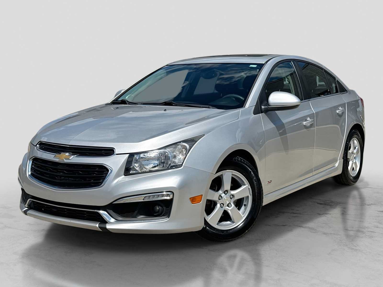 Used 2015 Chevrolet Cruze LT w/ Sun And Sound Package
