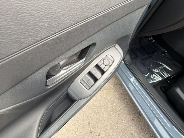 New 2026 Nissan Sentra SV w/ SV Convenience Package FWD image 13