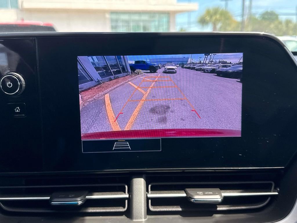 Certified 2024 Chevrolet Trax RS image 26