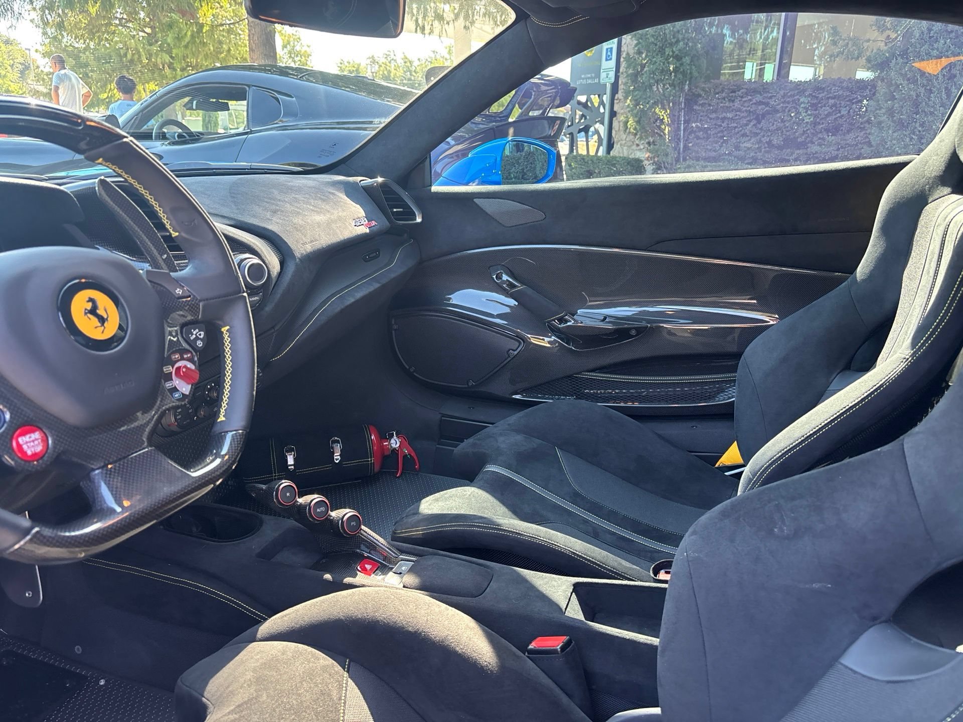 Used 2020 Ferrari 488 Pista Coupe RWD image 5
