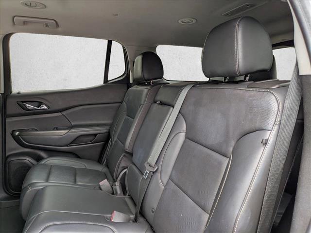 Used 2023 GMC Acadia SLT image 15