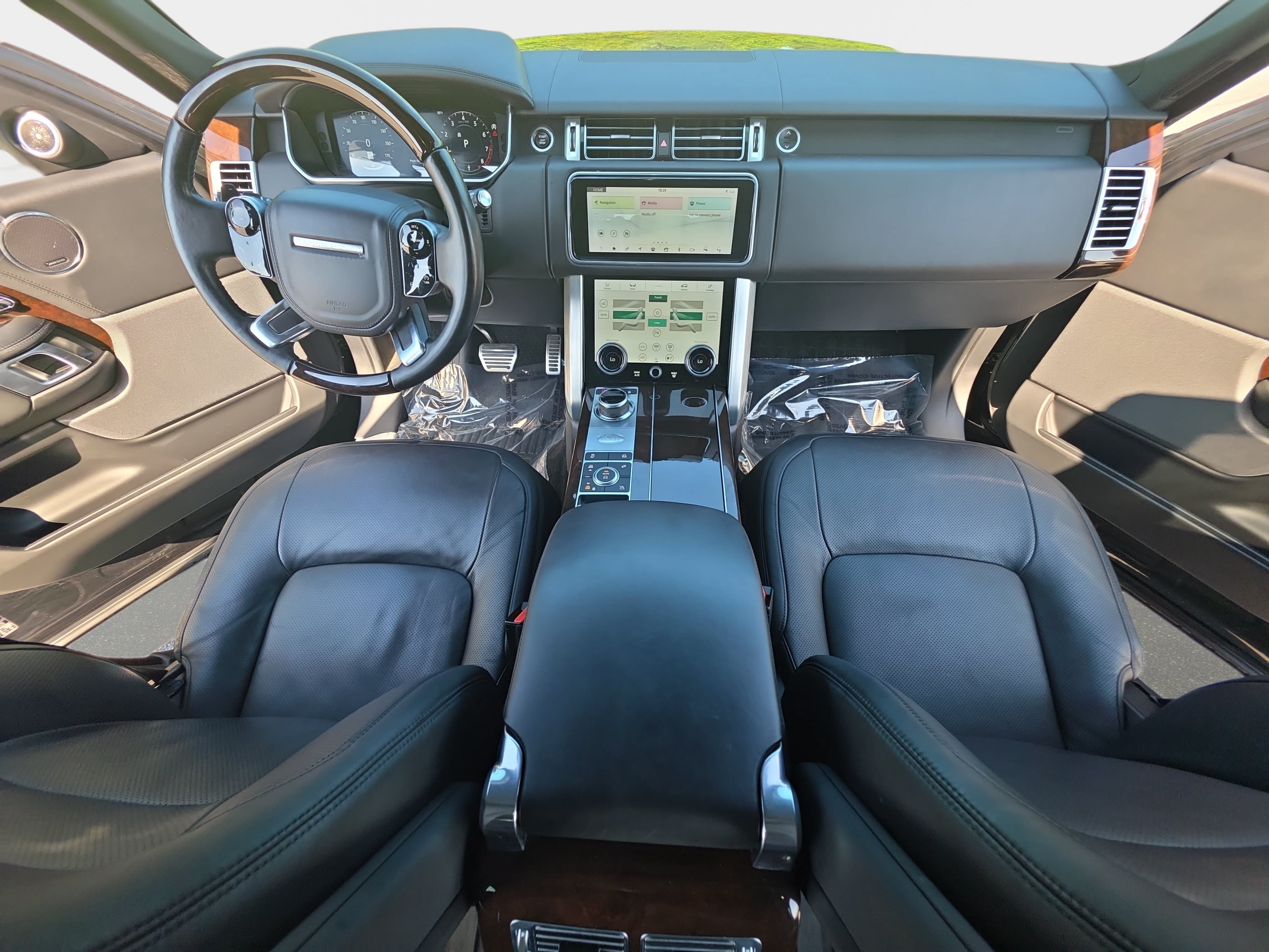 Used 2021 Land Rover Range Rover P525 Westminster Edition AWD/4WD image 9