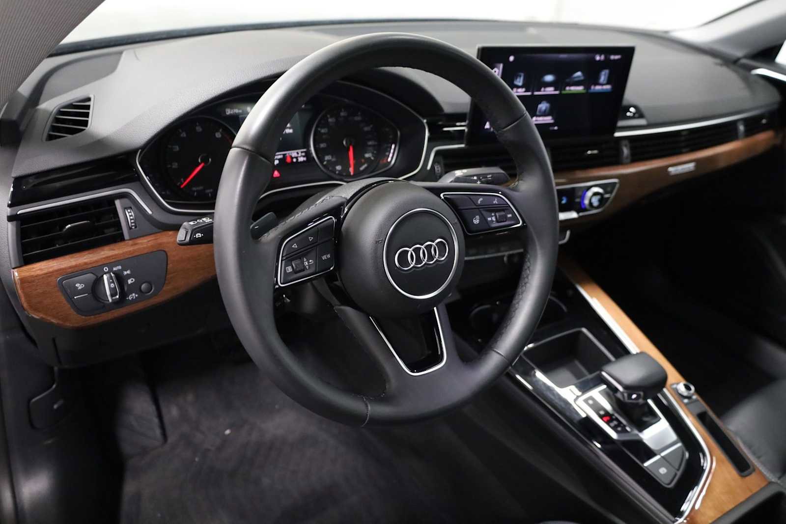 Used 2023 Audi A5 2.0T Premium w/ Convenience Package image 4