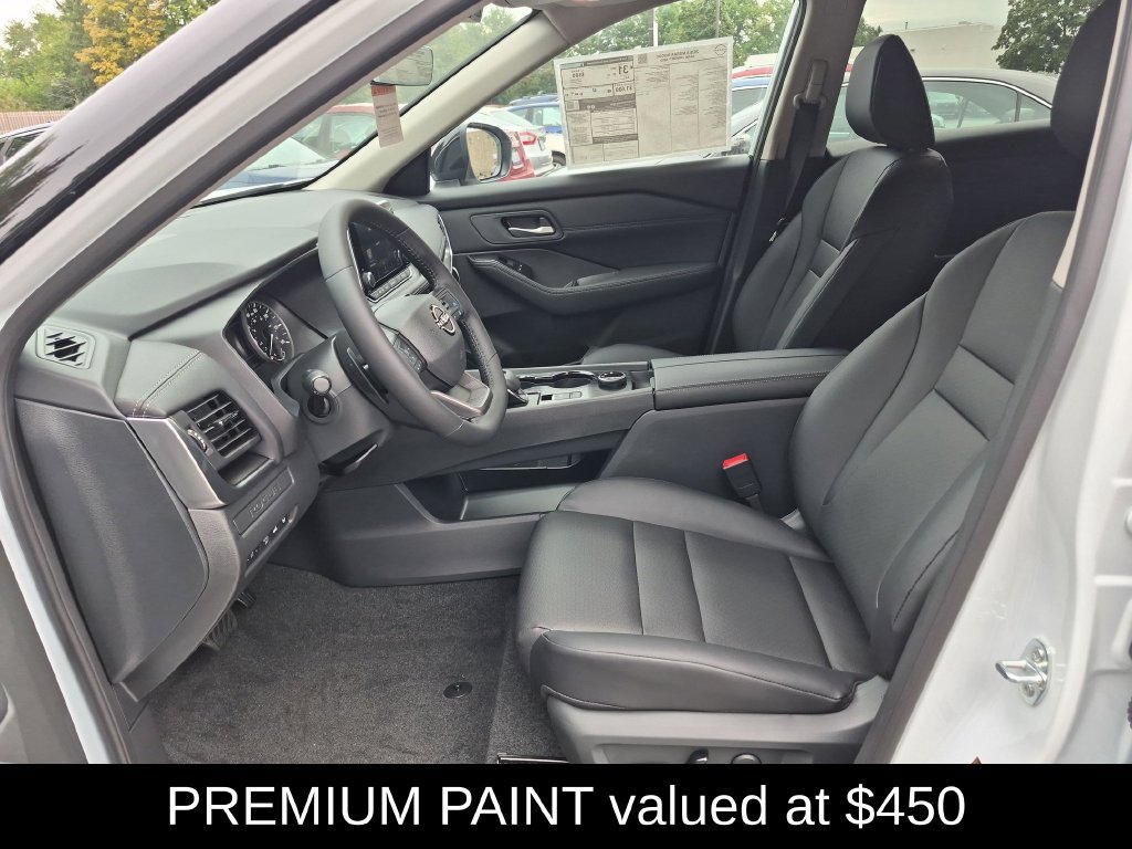 New 2026 Nissan Rogue Dark Armor AWD/4WD image 6