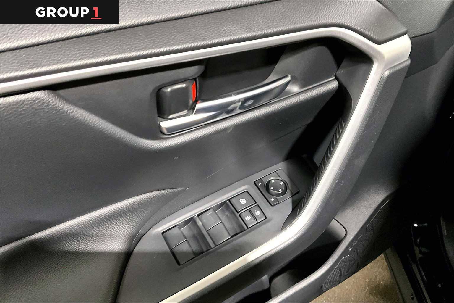 Used 2019 Toyota RAV4 XLE image 70