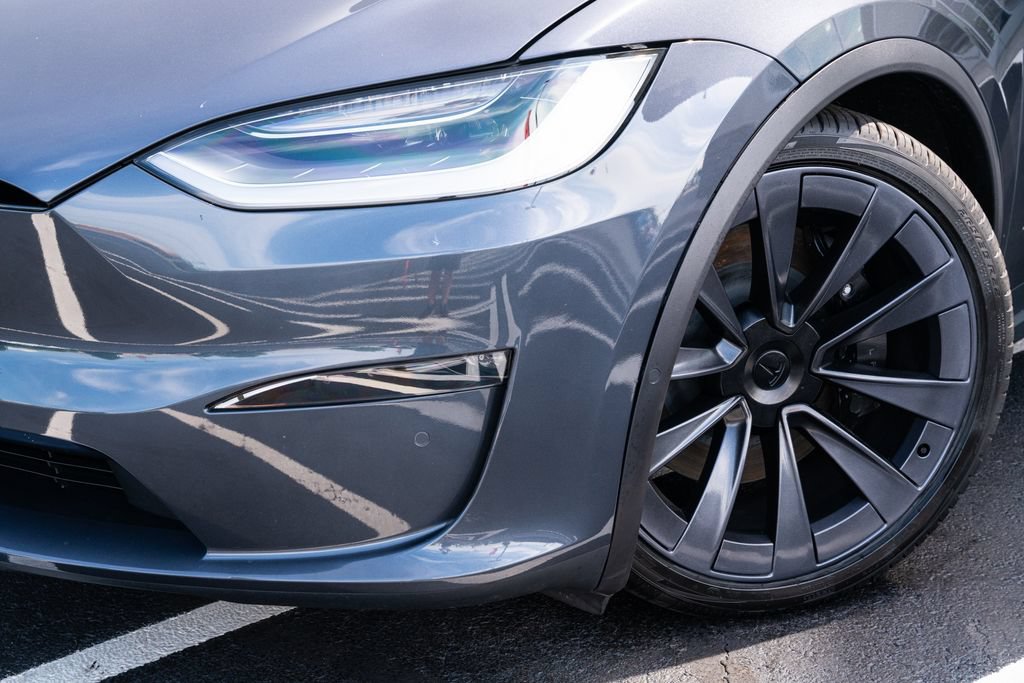 Used 2023 Tesla Model X AWD/4WD image 3