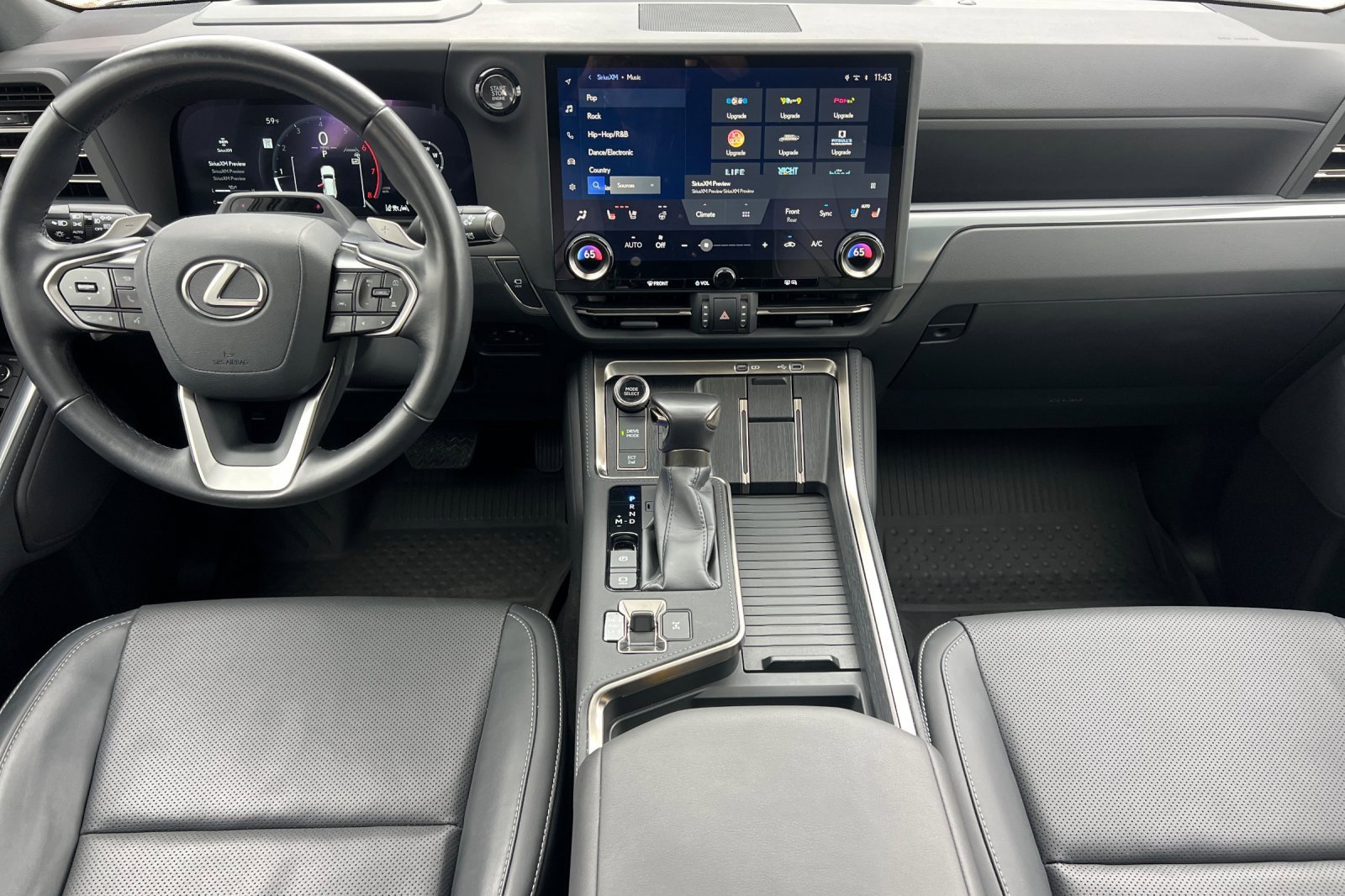 Used 2024 Lexus GX 550 image 4
