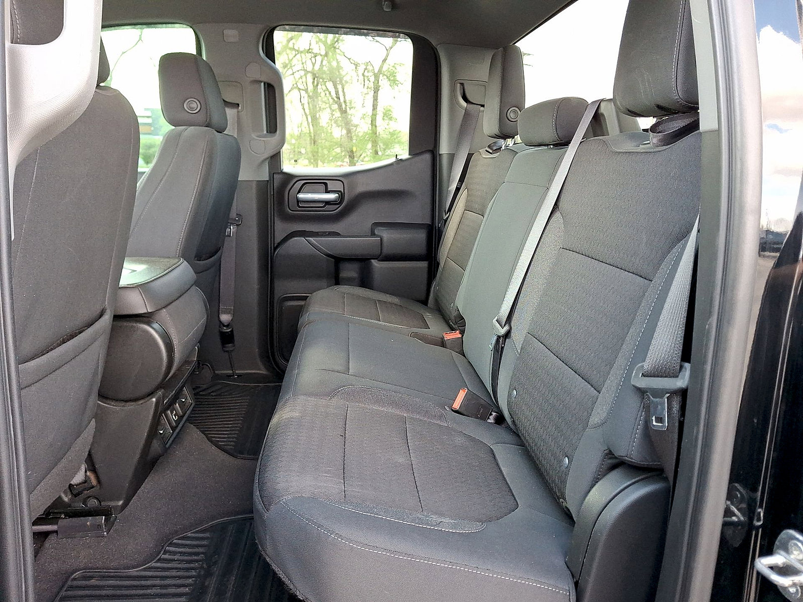Used 2021 Chevrolet Silverado 1500 LT AWD/4WD image 20