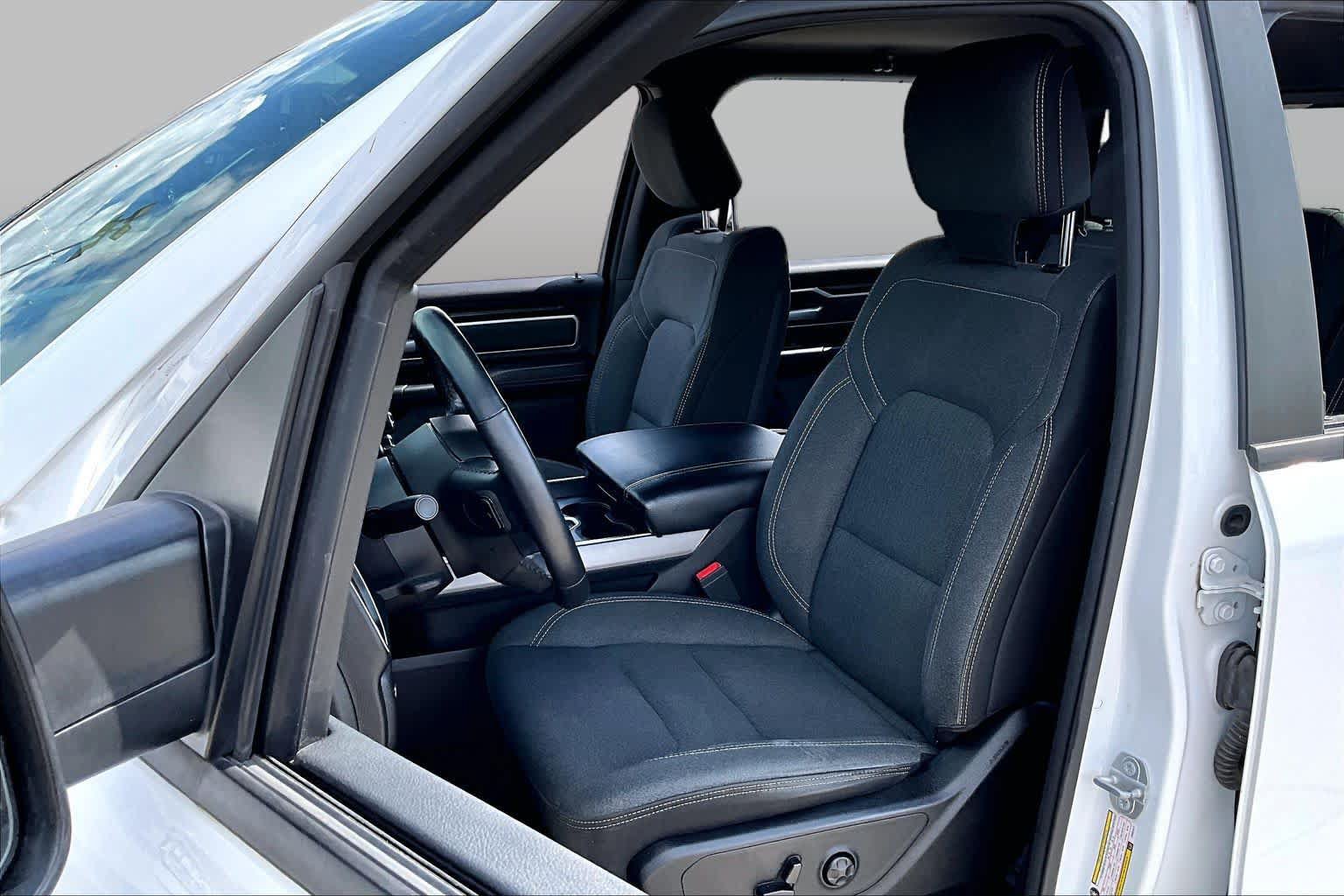 Used 2019 RAM 1500 Big Horn RWD image 8