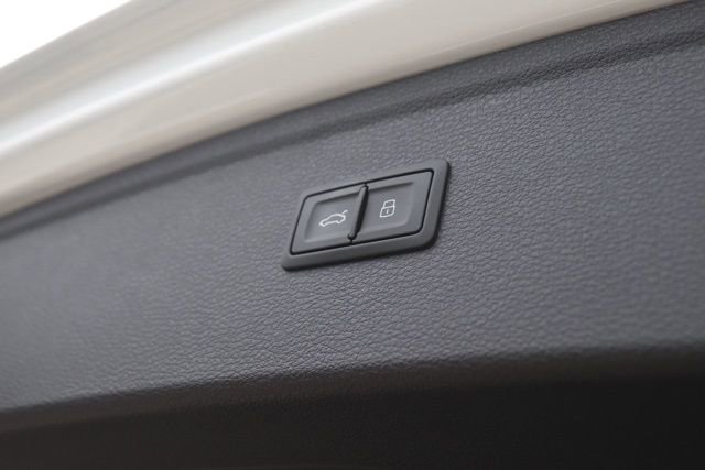 Used 2025 Audi Q5 2.0T Premium Plus image 6