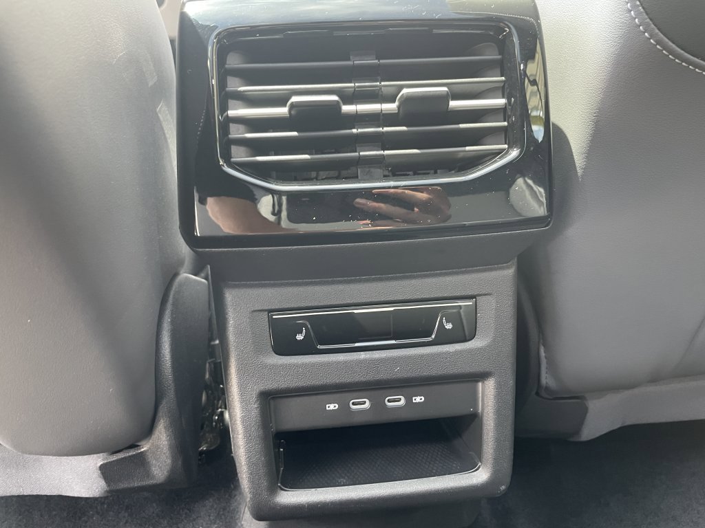 Used 2023 Volkswagen ID.4 Pro S Plus RWD image 61