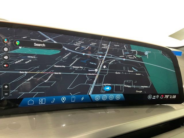 New 2026 Cadillac Vistiq Platinum image 11