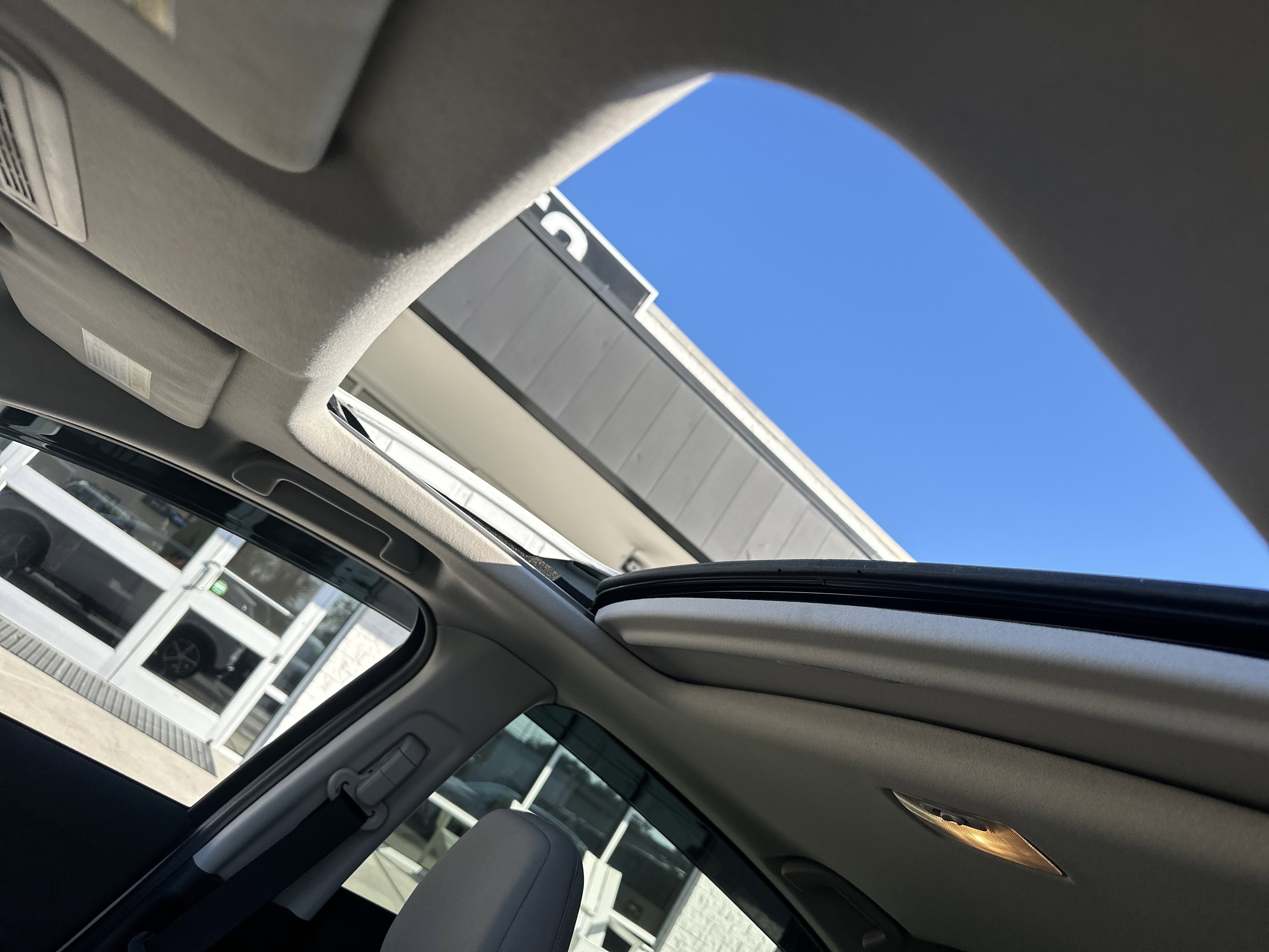 Used 2022 Honda HR-V EX image 11