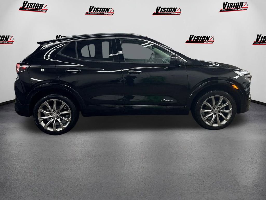 Used 2025 Buick Encore GX Avenir w/ Avenir Technology Package image 4
