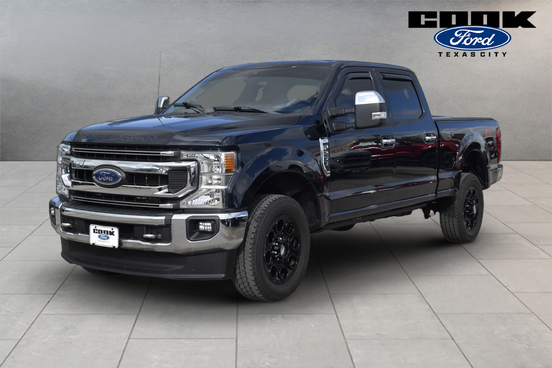 Used 2022 Ford F250 XLT w/ XLT Premium Package AWD/4WD image 1