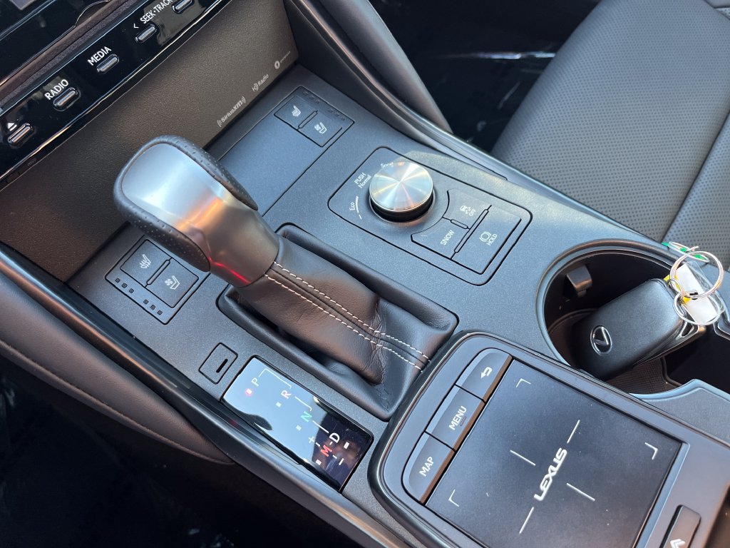Used 2025 Lexus IS 350 F Sport w/ Navigation Package RWD image 24