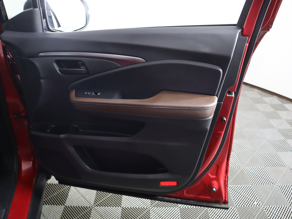 Certified 2024 Honda Passport EX-L image 26