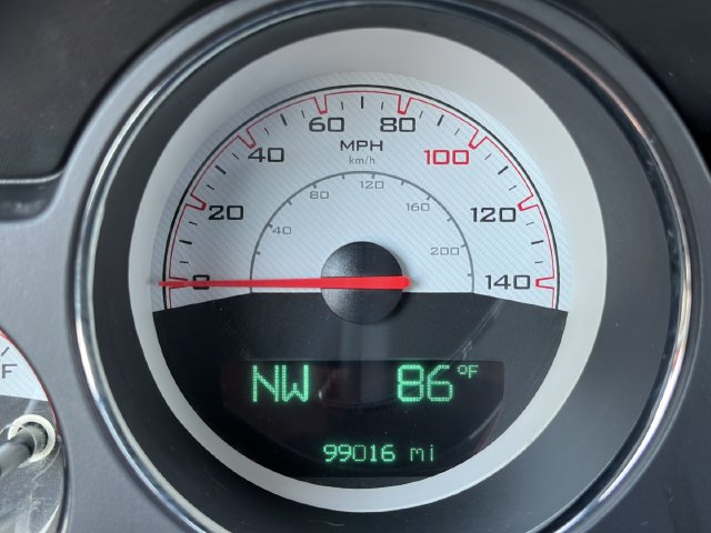 Used 2014 Dodge Challenger SXT RWD image 28