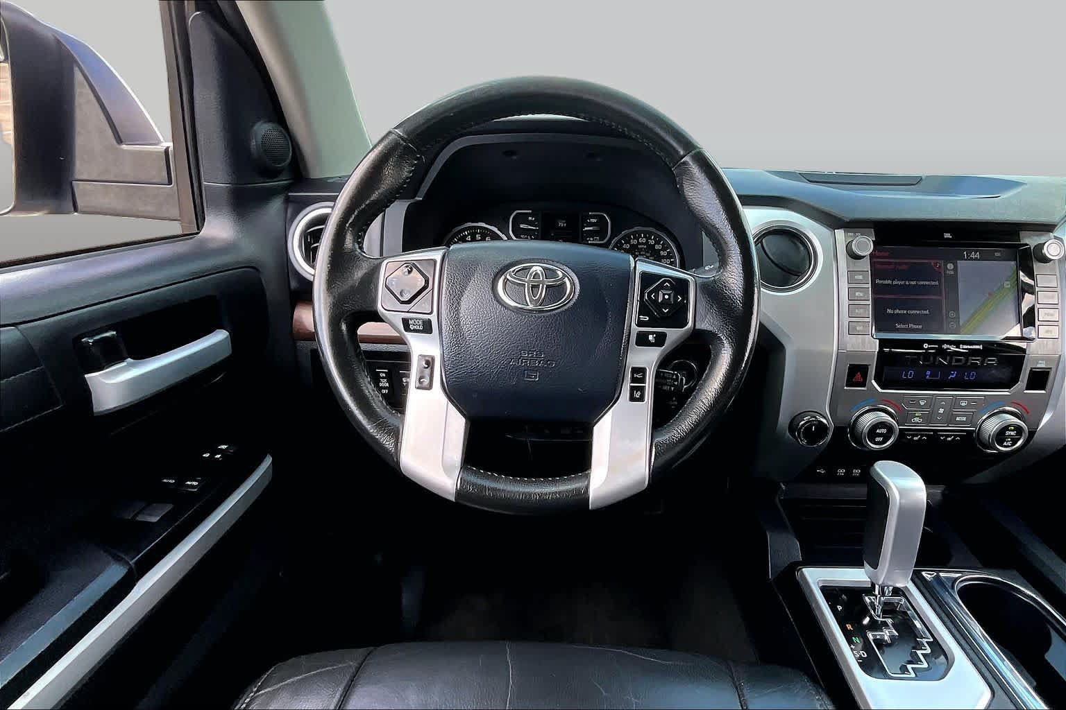 Used 2020 Toyota Tundra Limited w/ Limited Premium Package AWD/4WD image 6
