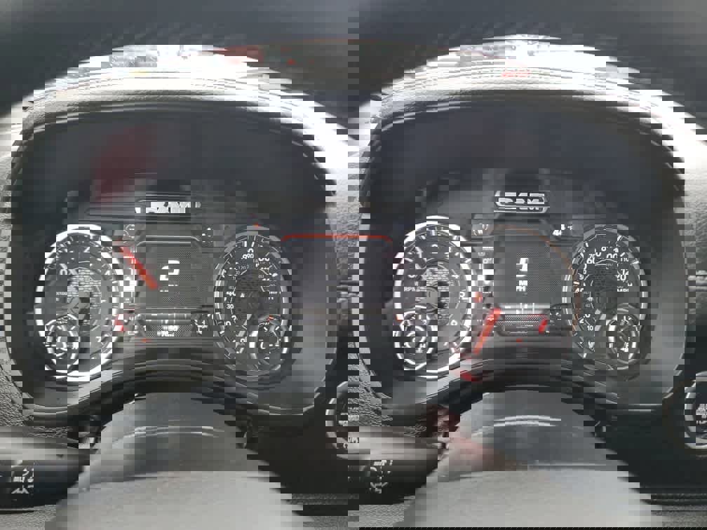 Used 2026 RAM 1500 Laramie image 24