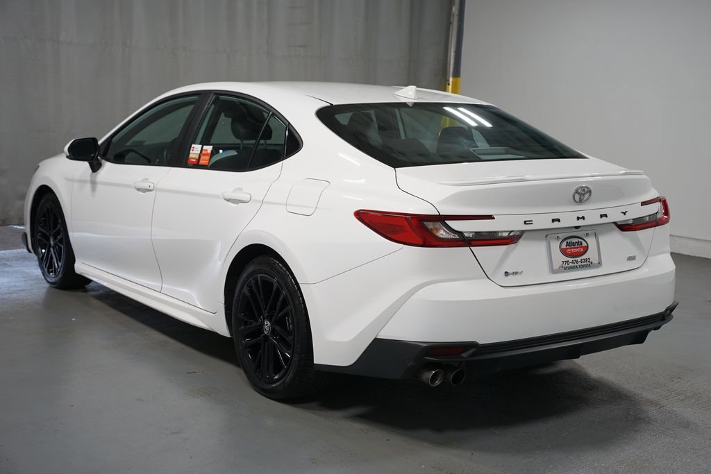 Certified 2025 Toyota Camry SE image 6