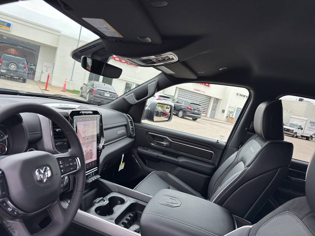 New 2026 RAM 1500 Laramie AWD/4WD image 27