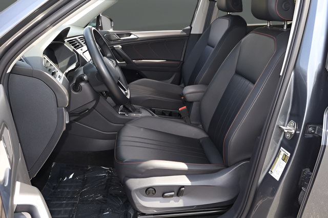 Certified 2024 Volkswagen Tiguan Wolfsburg Edition FWD image 13