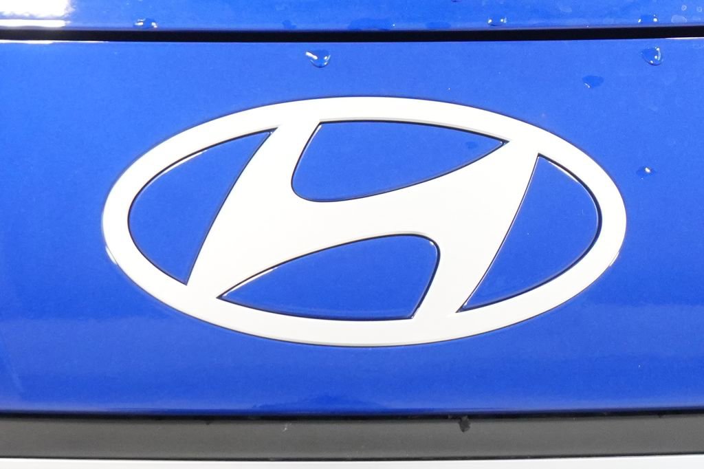 New 2026 Hyundai Elantra Sport image 13