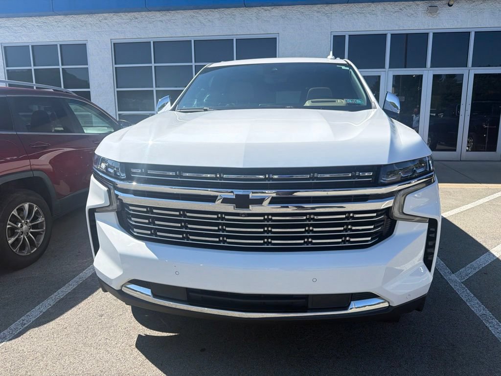 Used 2023 Chevrolet Tahoe Premier w/ Advanced Technology Package AWD/4WD image 2