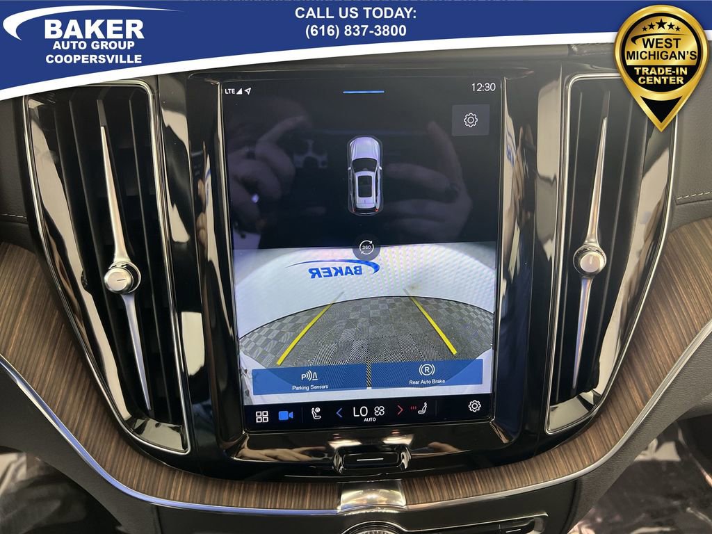 Used 2023 Volvo XC60 B6 Ultimate image 15