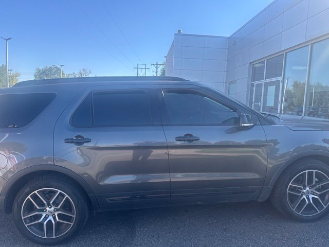 Used 2016 Ford Explorer Sport w/ Equipment Group 401A AWD/4WD image 5