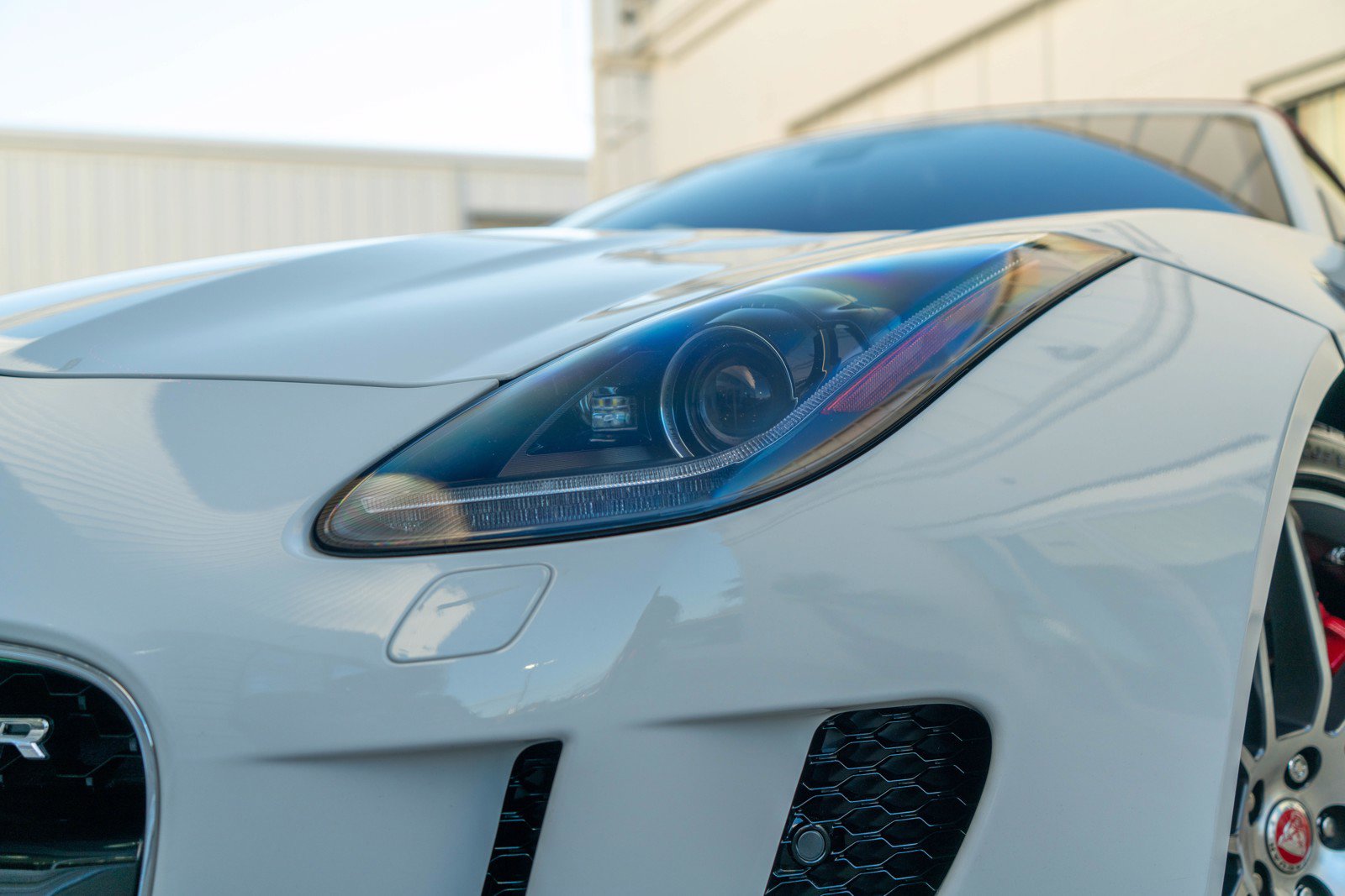 Used 2017 Jaguar F-TYPE R AWD/4WD image 5