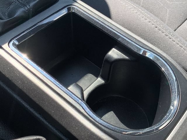 Used 2019 Toyota Tacoma TRD Sport AWD/4WD image 32