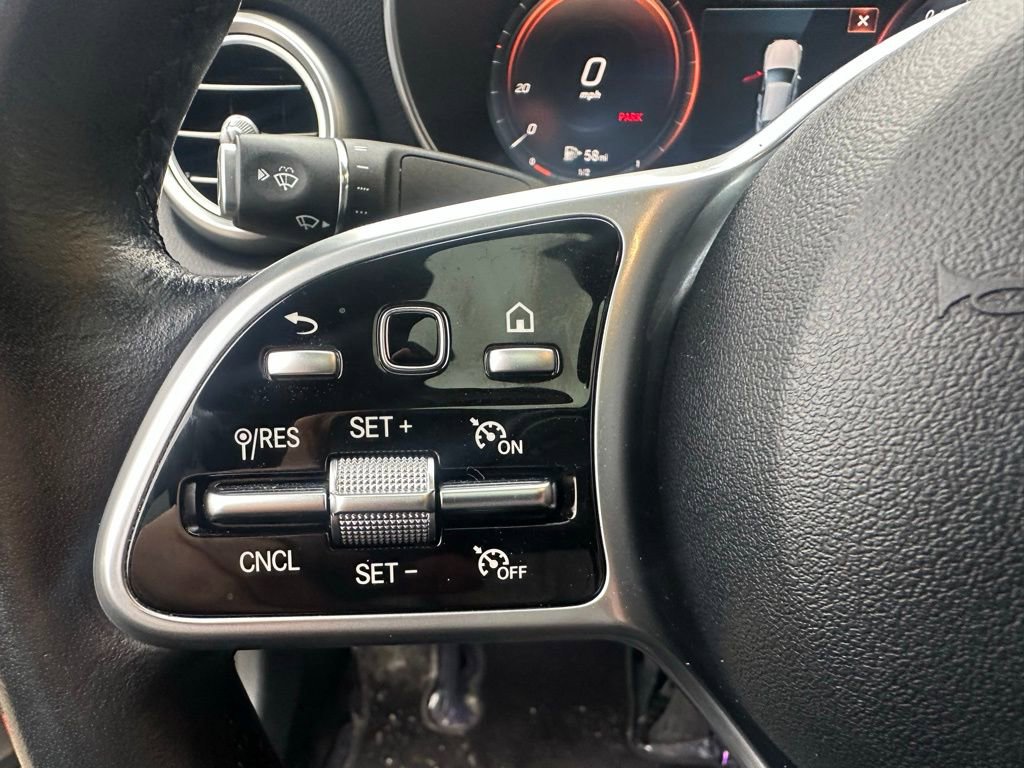 Used 2020 Mercedes-Benz GLC 300 4MATIC Coupe image 25