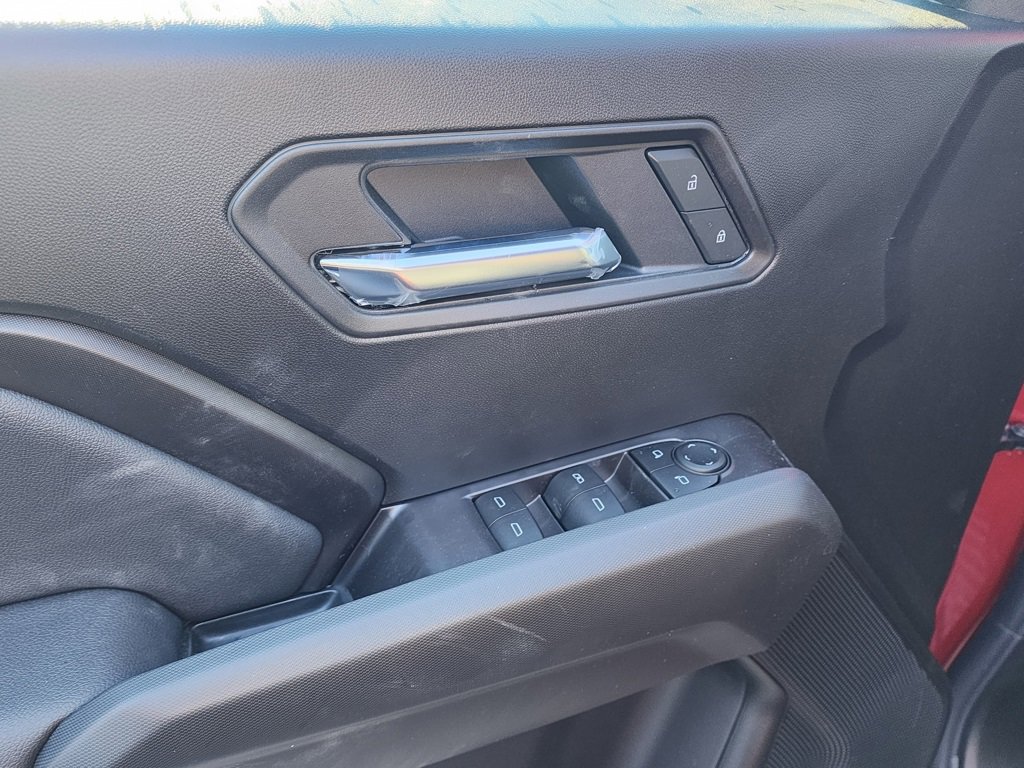 New 2026 GMC Canyon Elevation w/ Convenience Package image 14