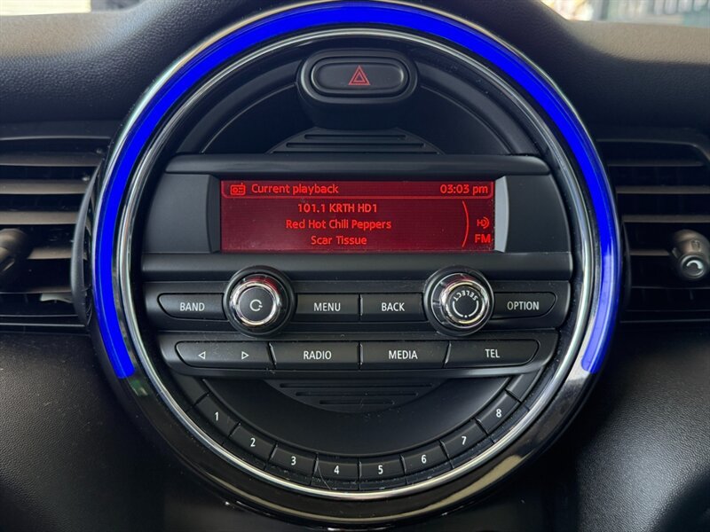 Used 2014 MINI Cooper 2-Door Hardtop FWD image 30