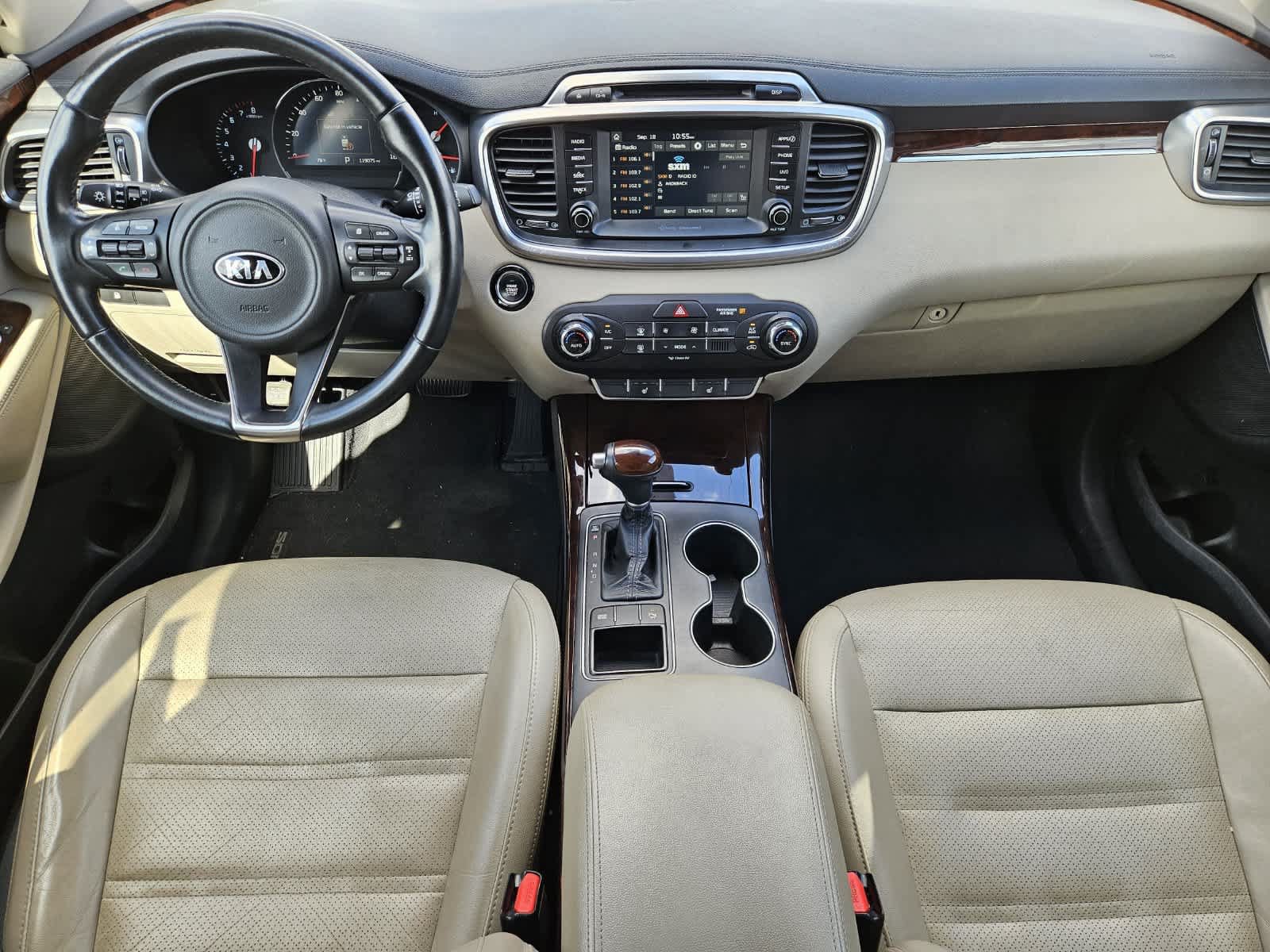 Used 2017 Kia Sorento EX FWD image 24