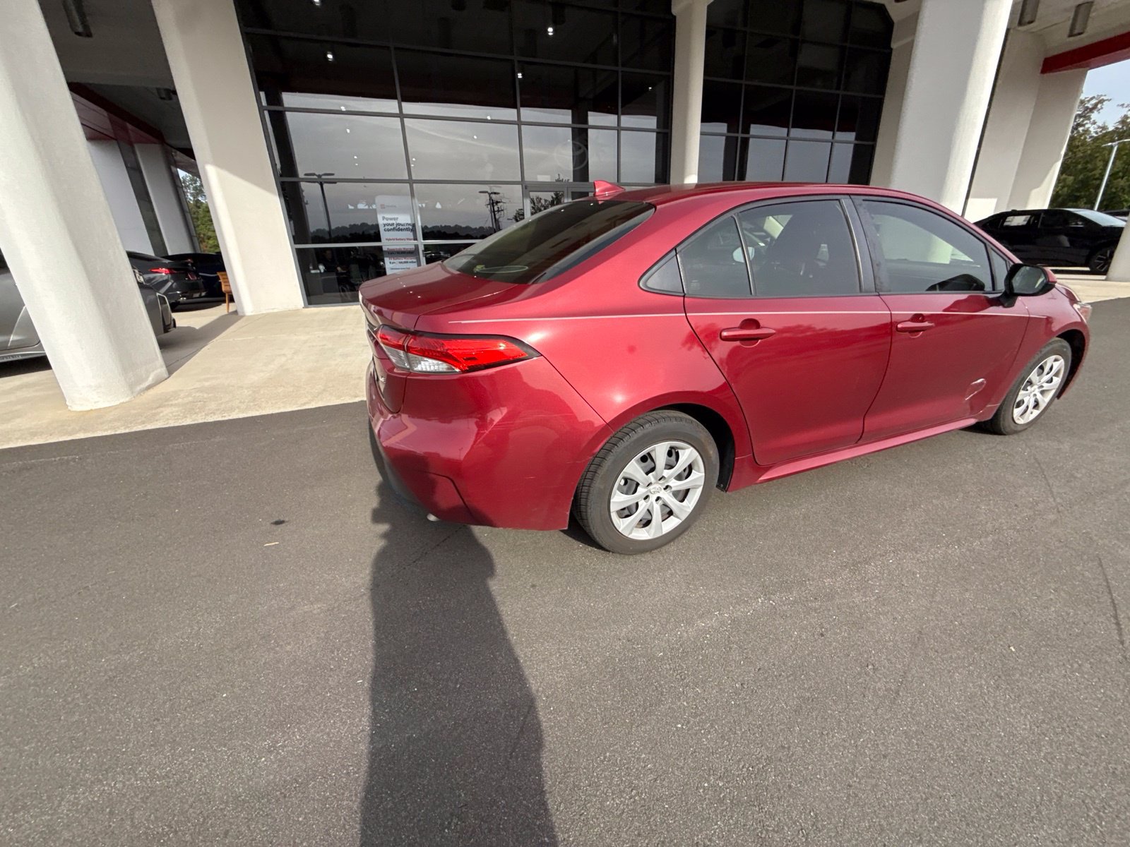 Used 2023 Toyota Corolla LE FWD image 21
