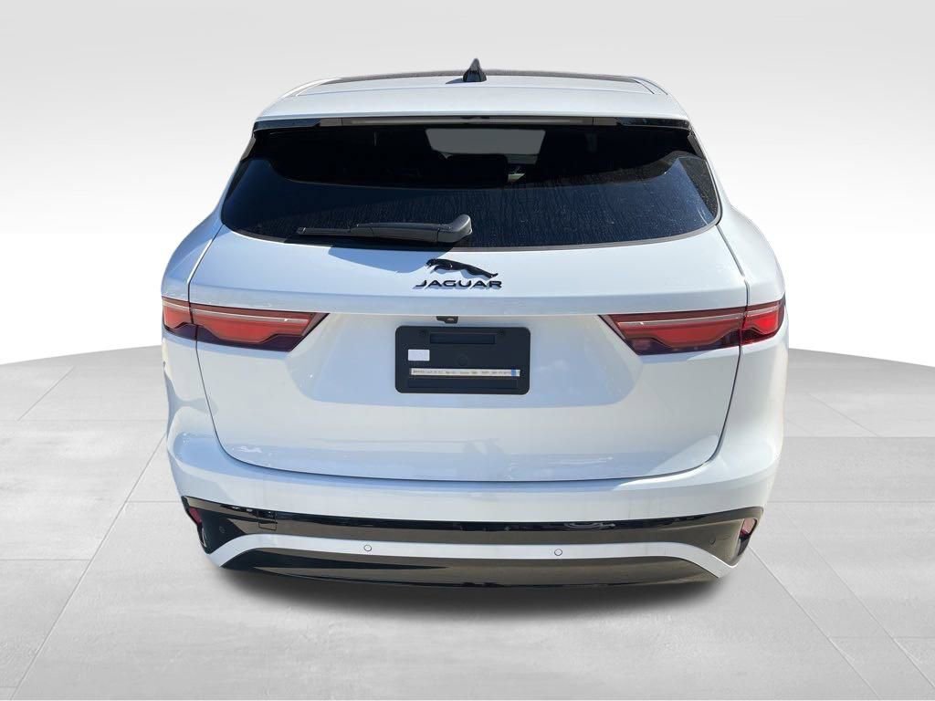 New 2025 Jaguar F-PACE R-Dynamic S image 7