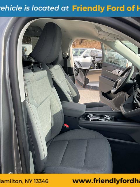 Used 2026 Ford Explorer Active AWD/4WD image 49
