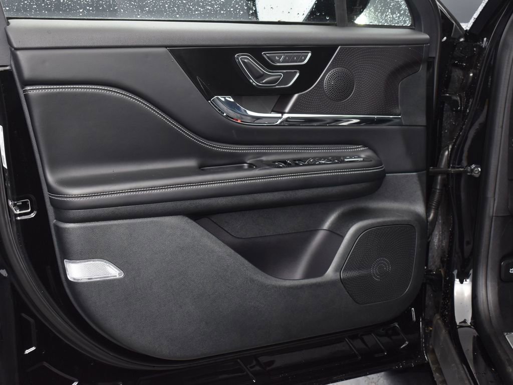 New 2026 Lincoln Corsair Grand Touring AWD/4WD image 18