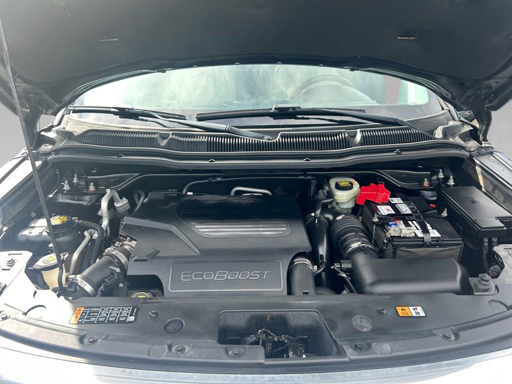 Used 2017 Ford Explorer Platinum image 20