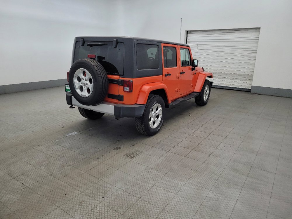 Used 2015 Jeep Wrangler Unlimited Sahara w/ Dual Top Group AWD/4WD image 9