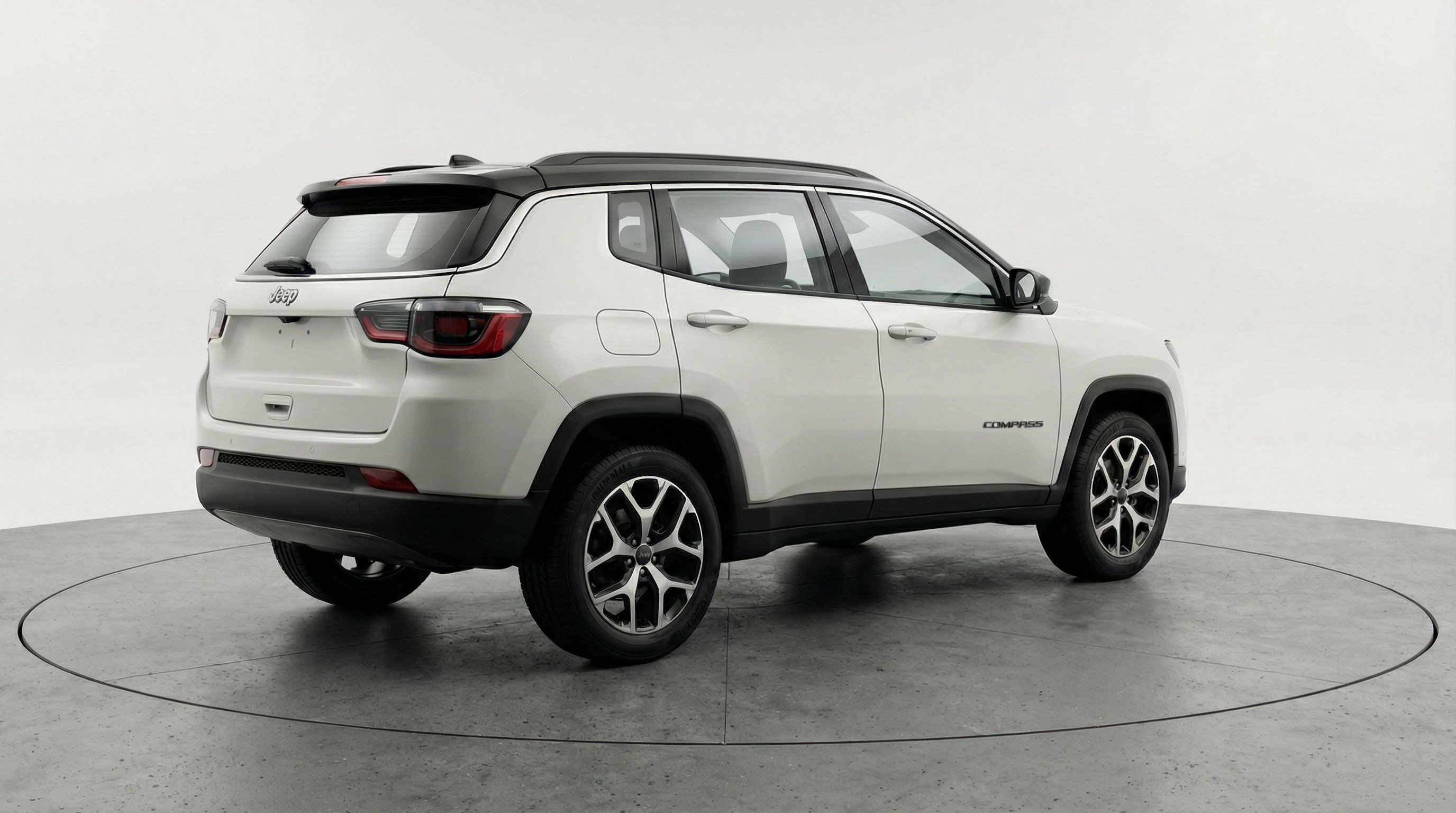 Used 2025 Jeep Compass Limited AWD/4WD image 9