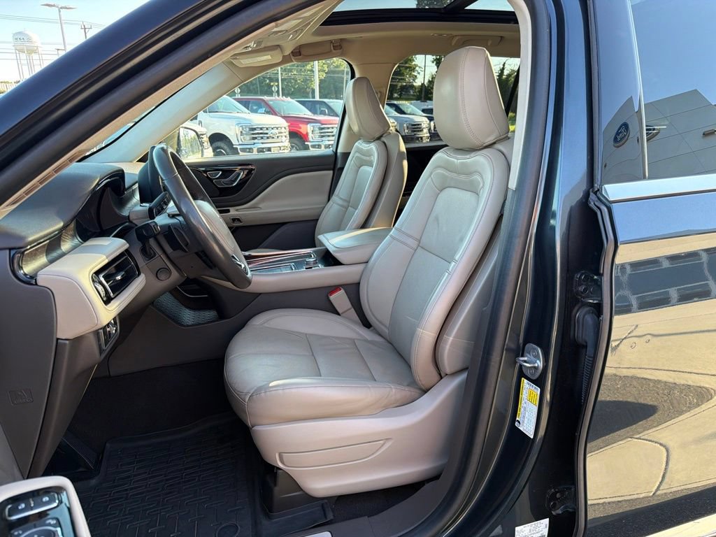 Used 2021 Lincoln Aviator Reserve w/ Equipment Group 201A AWD/4WD image 10