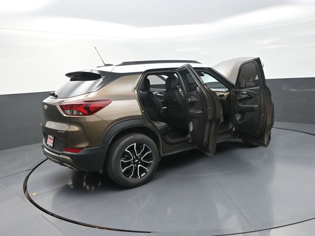 Used 2021 Chevrolet TrailBlazer ACTIV w/ Convenience Package image 13